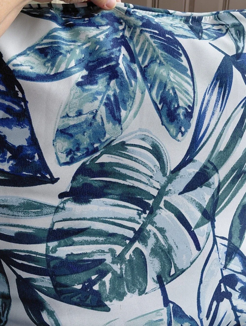 Source Unknown navy white